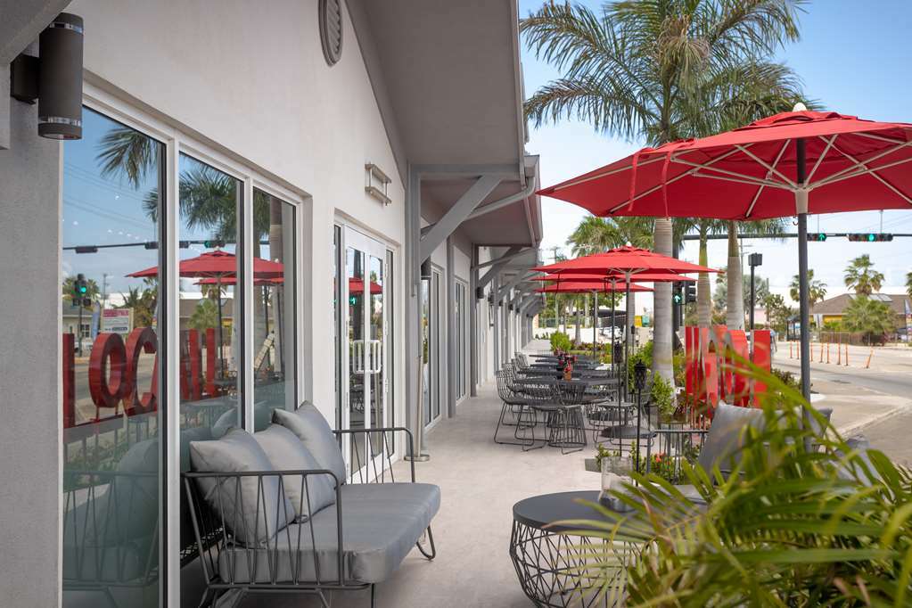 The Locale Hotel Grand Cayman 조지 타운 외부 사진